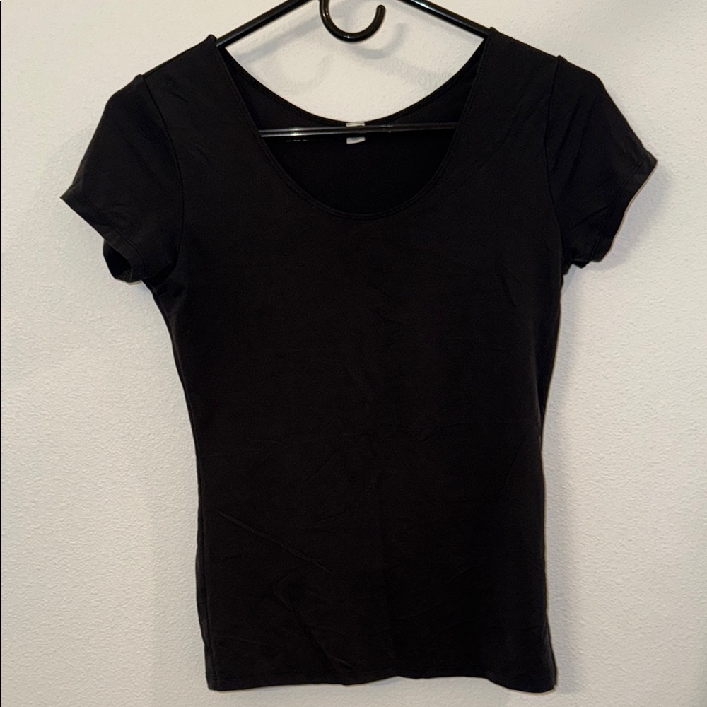 Classic Black Women's athlesure Top